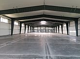 wärmegedämmte lagerhalle mit Büros
