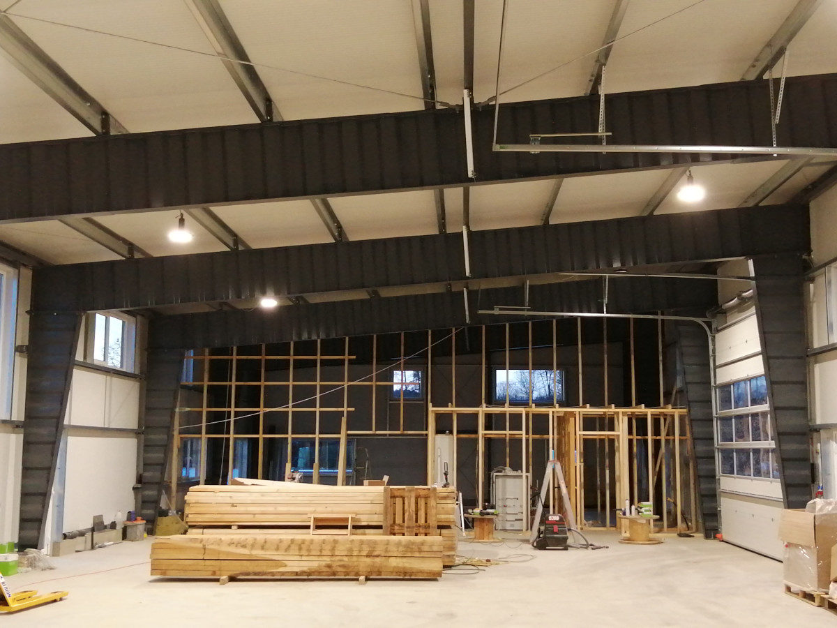 Tischlerei mit Büro, LANG - Borga