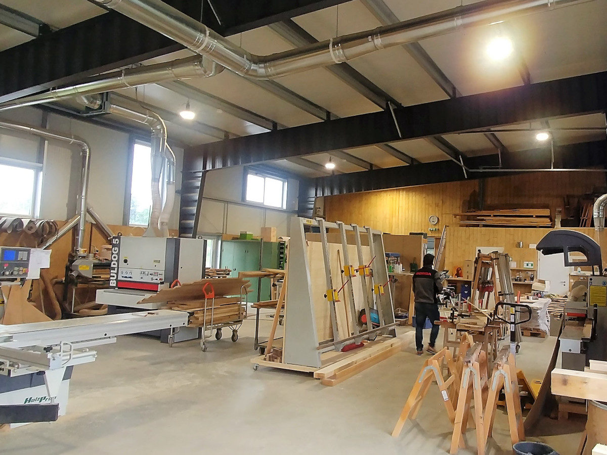 Tischlerei mit Büro, LANG - Borga